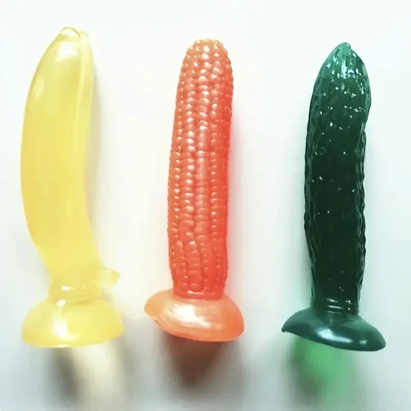 6.3in 6.7in 7in Corn Banana Cucumber PVC Discreet Dildo For Anal Sex