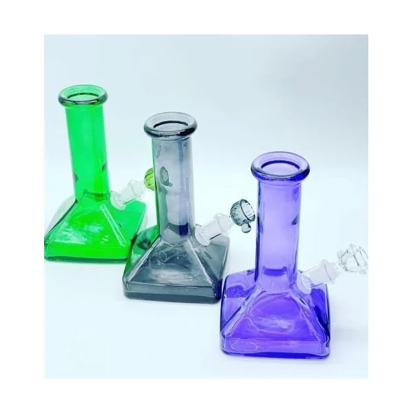 7″ Inch Water Pipe WIth Heavy Beaker Base Square
