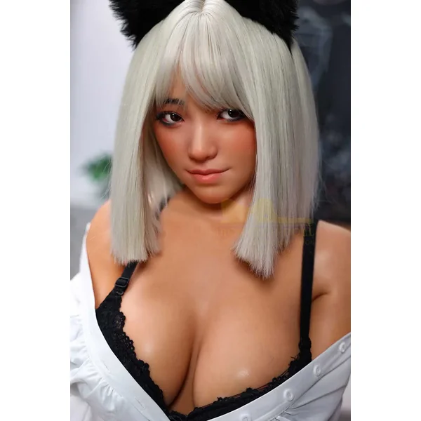 Aubree – 5’5″ | 167cm Sex Doll