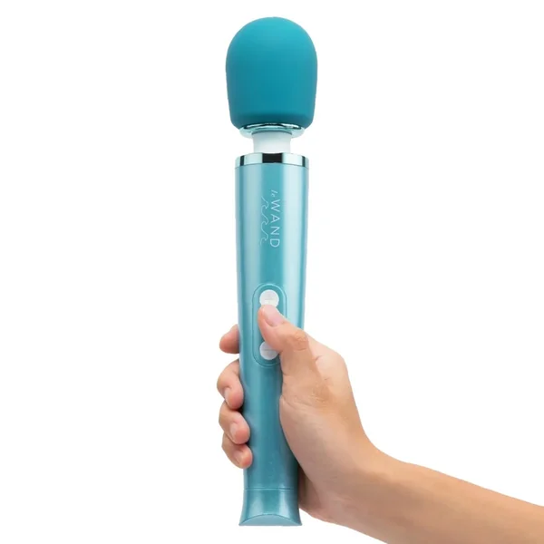 Le Wand Dive Submersible Rechargeable Vibrating Massager