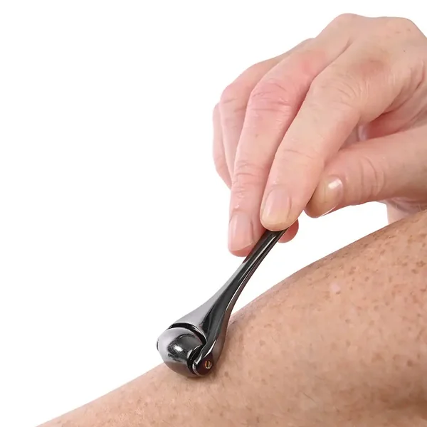 Sex & Mischief® Ex's & Oh's Temperature Play Sensory Roller